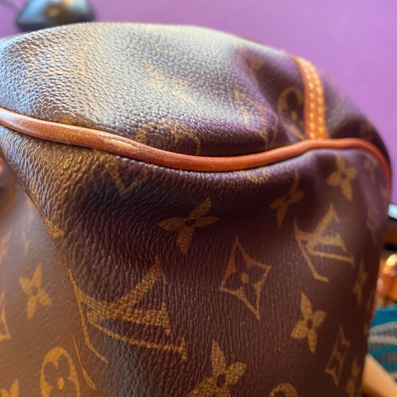 Authentic Louis Vuitton montorgueil pm - Picture 7 of 8